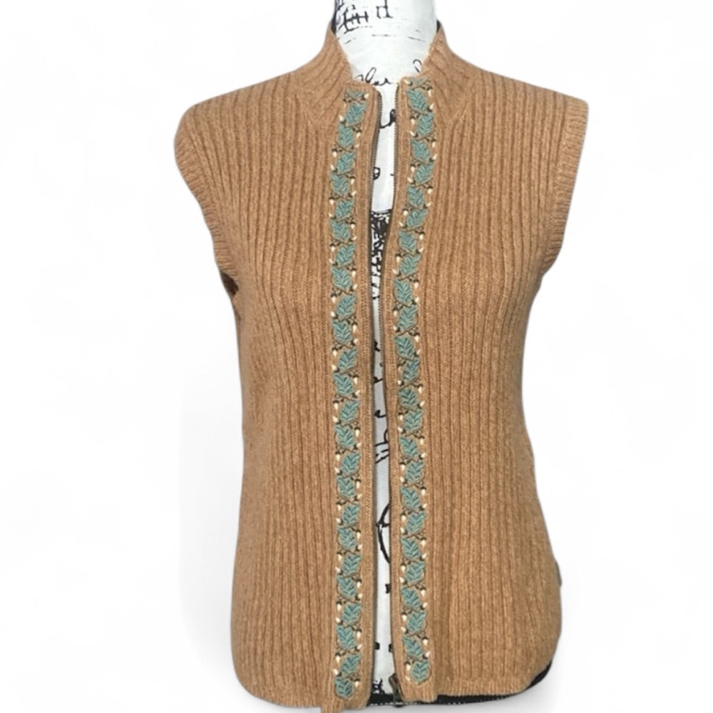 VTG Woolrich Ribbed Knit Zip Up Vest Sz L Cottagecore Leaf Embroidered Mock neck